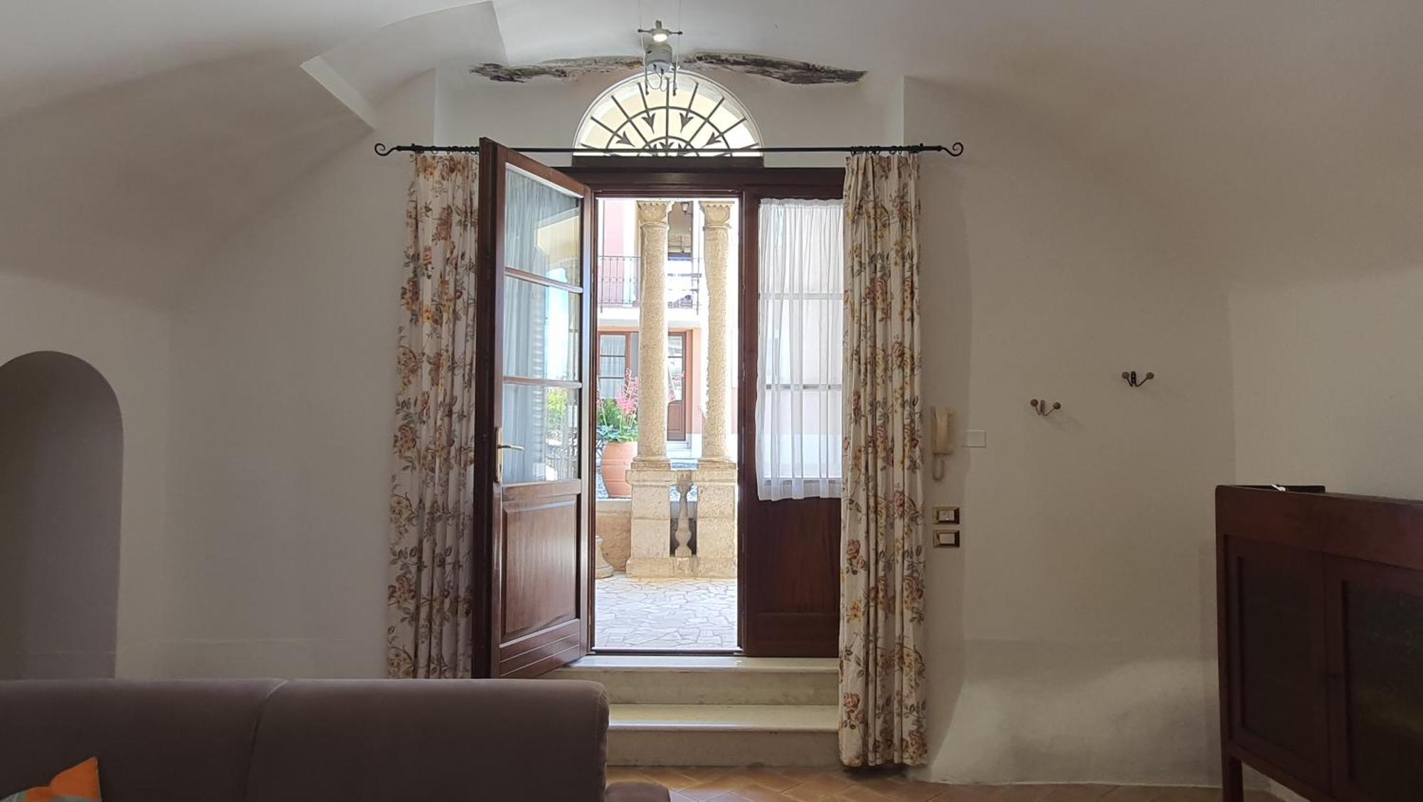 Villa Santa Caterina 마네르바 델 가르다 외부 사진